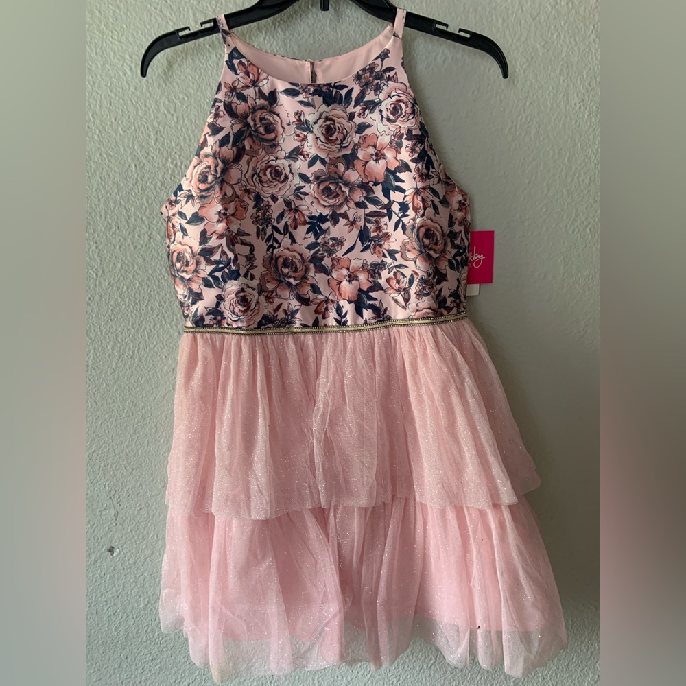 Pink cocktail/ party dress!!